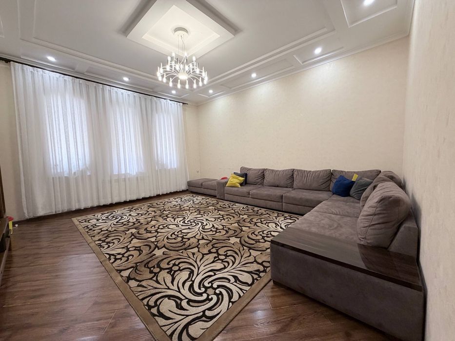 Дом Амир Темур Махалля 240 м2