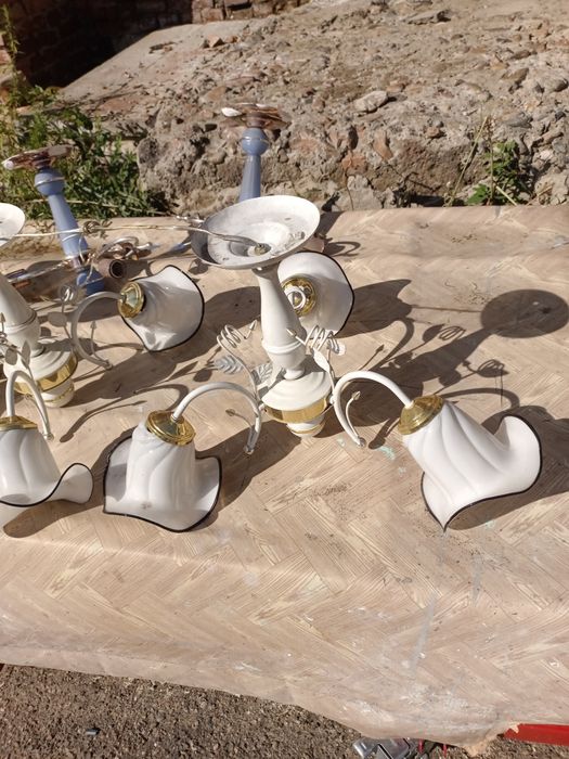 Люстры б/у в хорошем состоянии