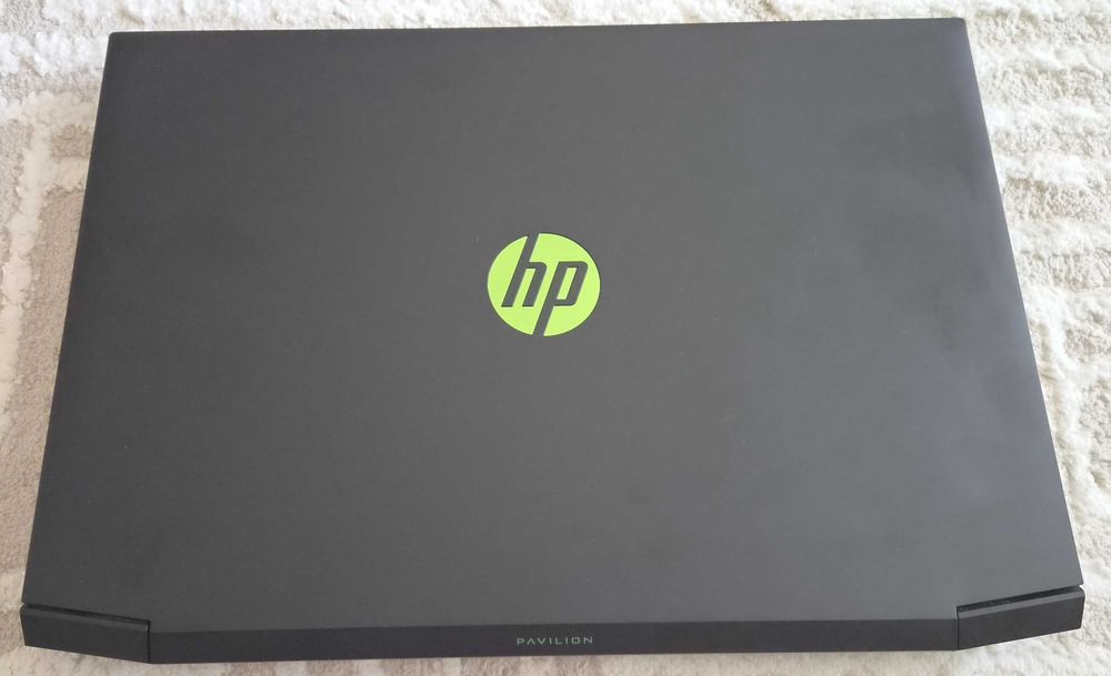 Vand Laptop HP ,cu Exocad 2.3 Matera