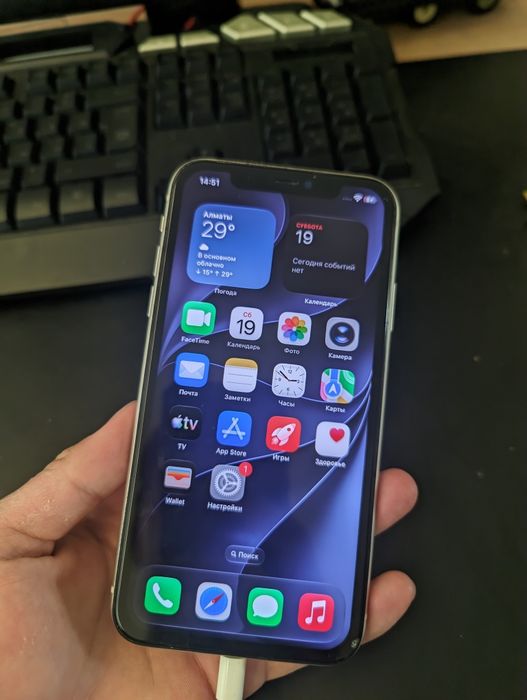 Iphone 11 4/128 АКБ 96% торг есть