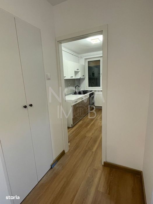 Apartament 3 camere,  prima inchirere - Bulevardul Milea