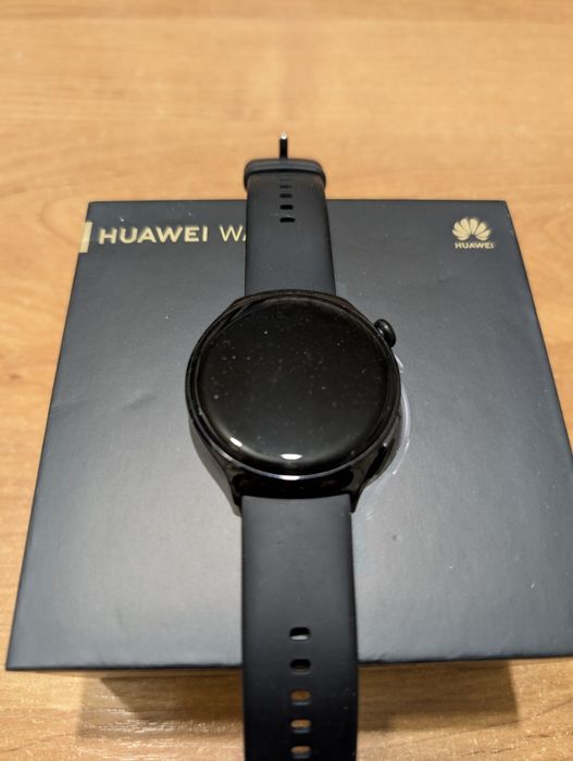 Часы Huawei watch 4