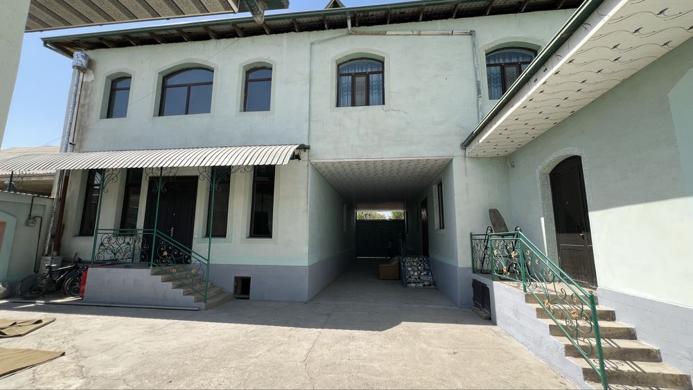 Уй сотилади. 9 соток 2 каватли. Университет участка Садаф 69