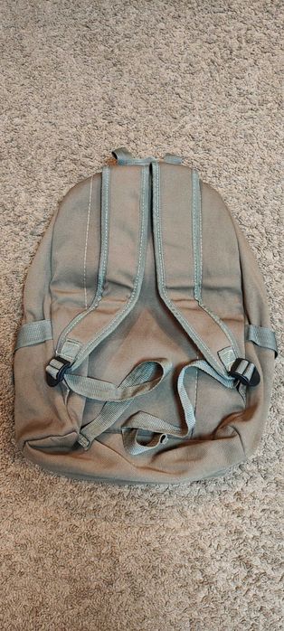 Рюкзаки и сумочка Lipton