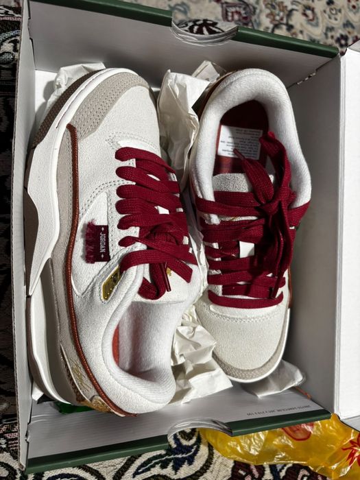 Продаю кроссовки Nike