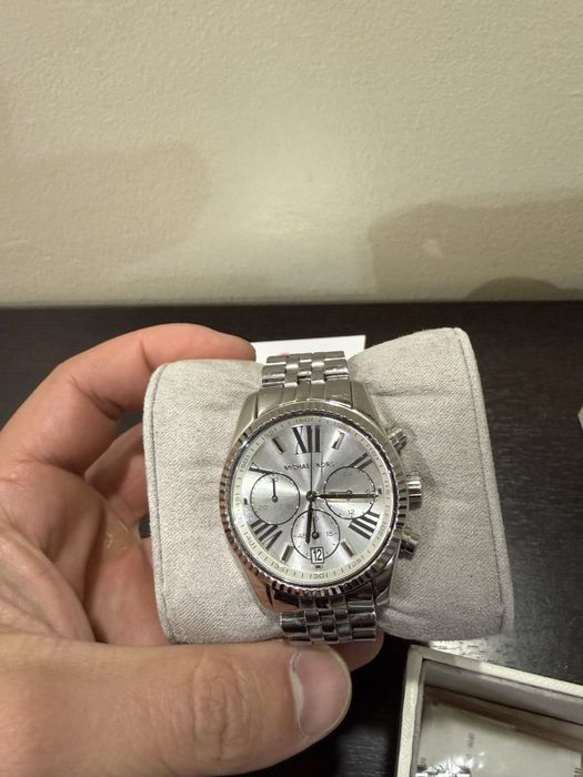 Дамски менахичен ръчен часовник -Michael Kors