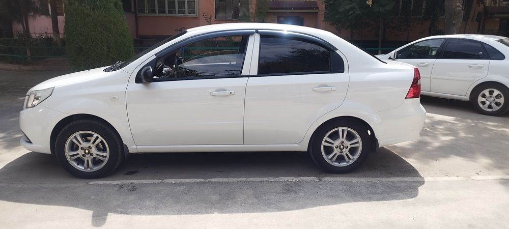 Nexia3 / 1 позиция евро. Своя. Пробег 57500.
