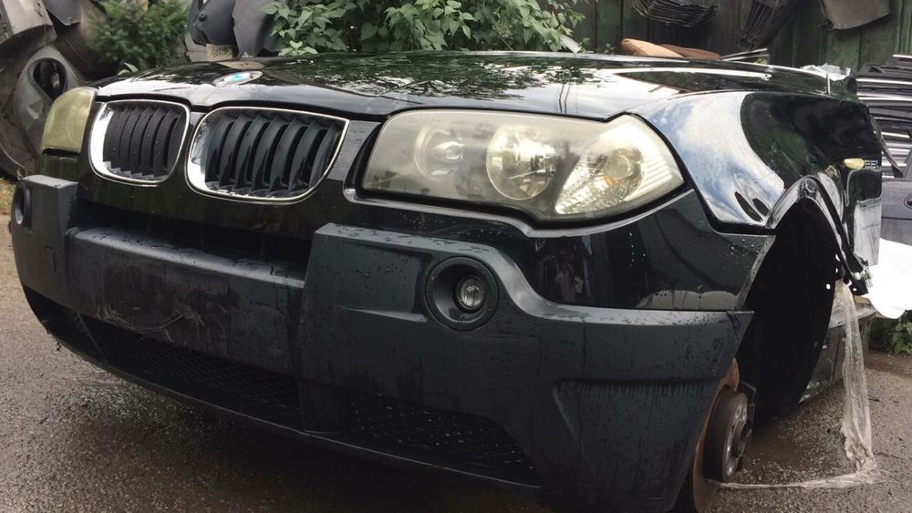 Передняя часть БМВ Х3 Е83.