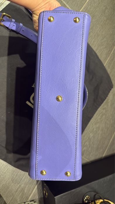 Продам сумку Fendi оригинал