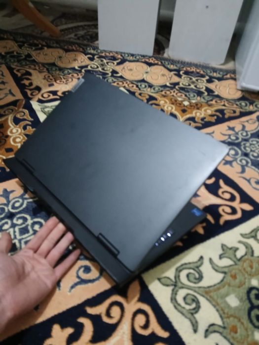 Ноутбук Lenova продаю