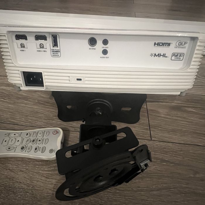 Videoproiector 4K kit complet