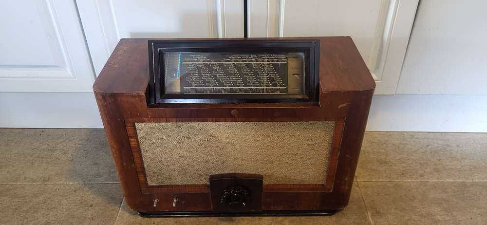 Колекция Радиоапарати: Продажба на етапи