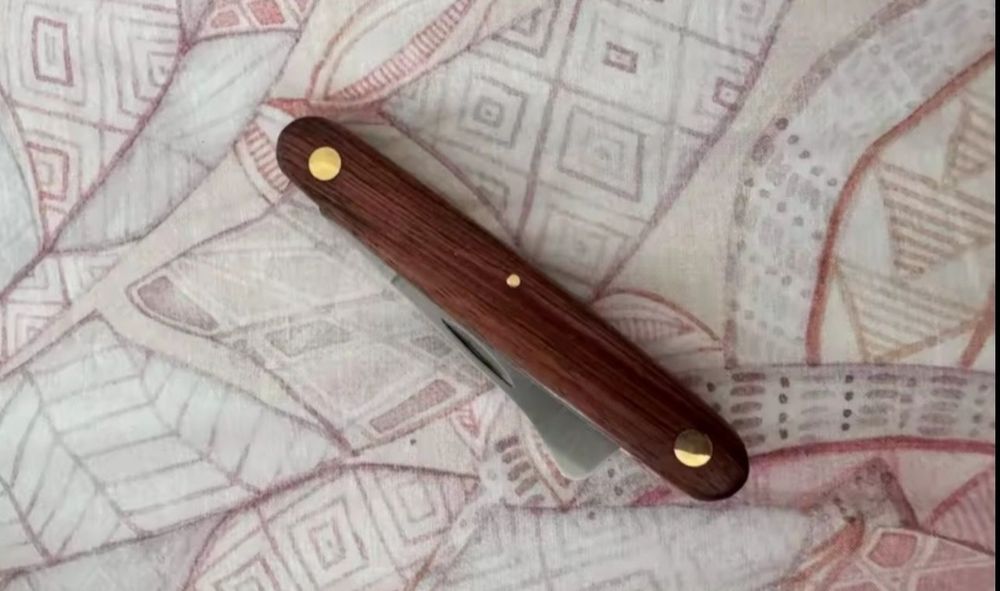 Briceag pentru altoit