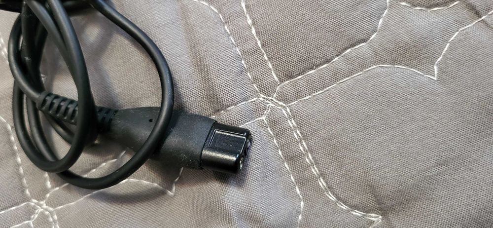 PHILIPS 4.3V-0.7A Incarcator  model A00390 fuctional