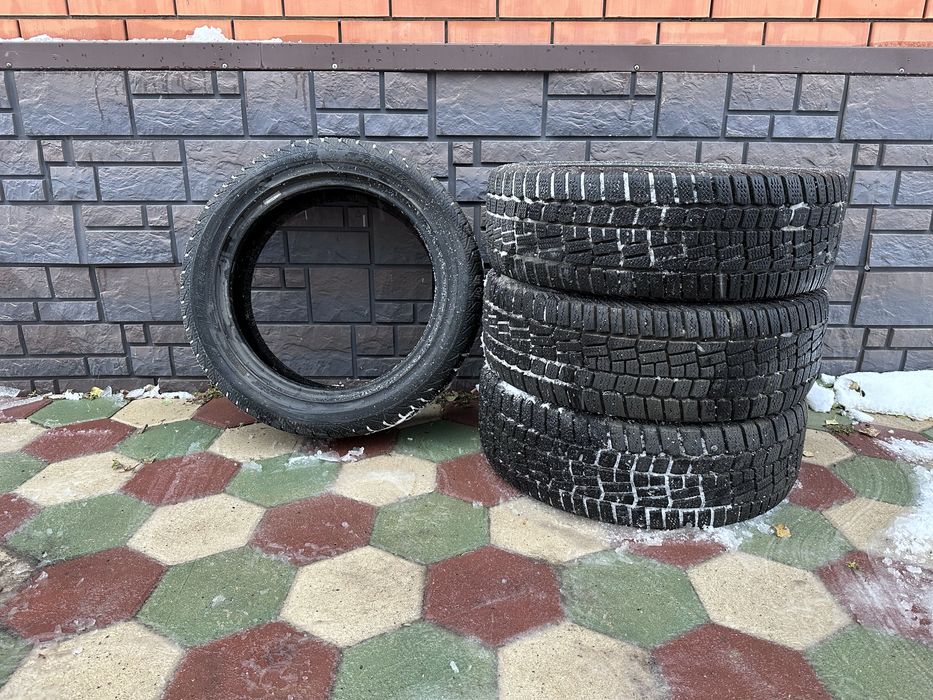 Зимние шины R 17