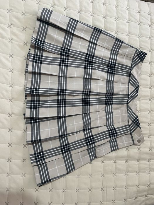 Плисирана поли HM/ дънкова пола Манго