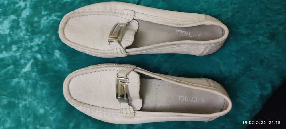 Обувь, вещи не дорого!!!