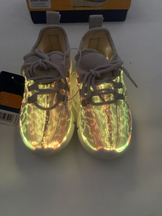 Adidasi copii 29 cu luminite fibra optica Lupilu