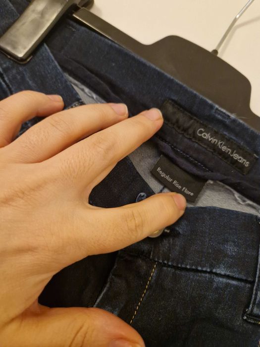 Blugi Calvin Klein 29