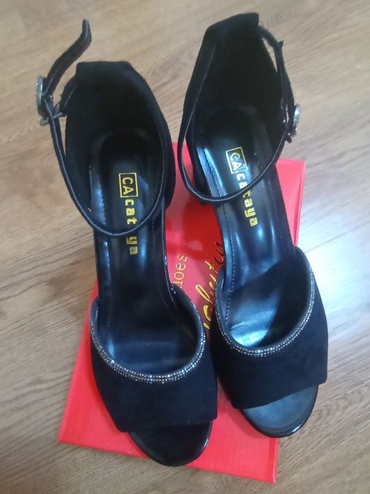 Tuflik.                            .