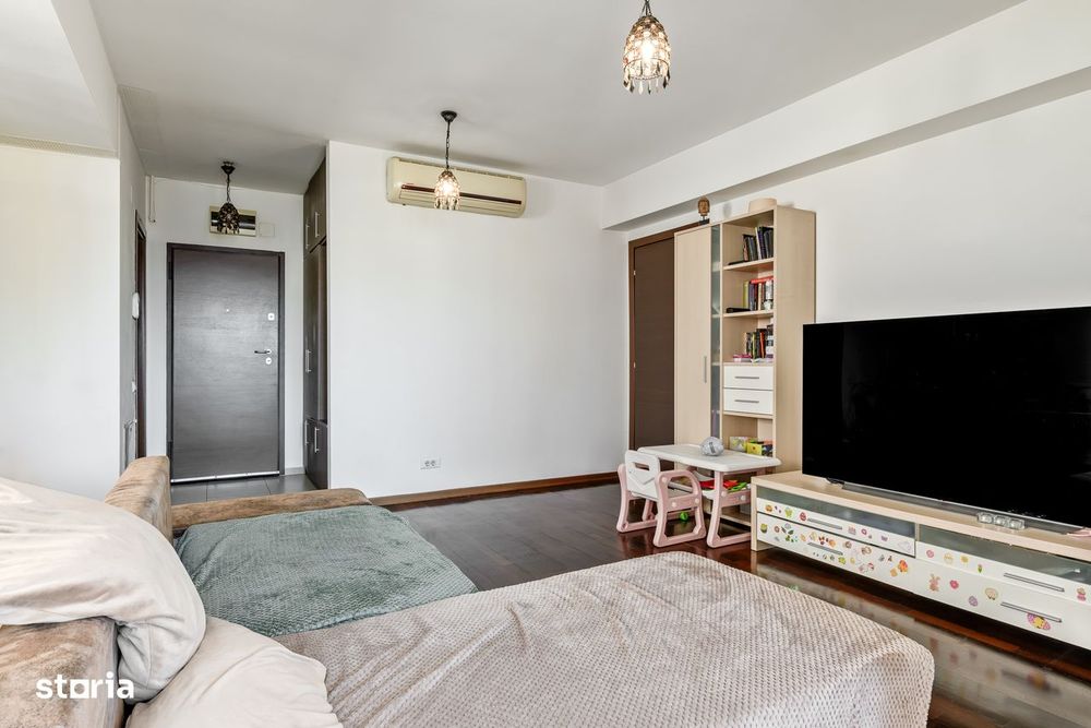 Proprietar vand apartament 3 camere bloc nou Piata Victoriei cu garaj — fotografia 3