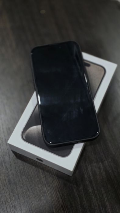 Айфон 15 про (iPhone 15 pro)