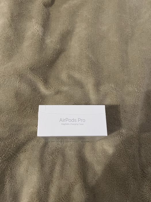 Airpods 2pro закупени от Америка