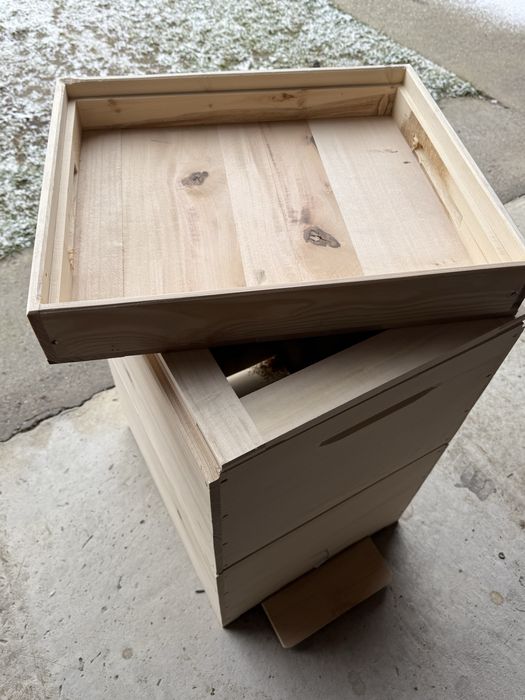 Cutii stupi 10 rame verticali cat 1/1