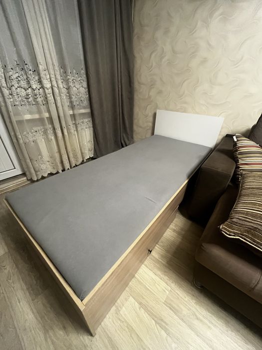 Продам кровать 30 000