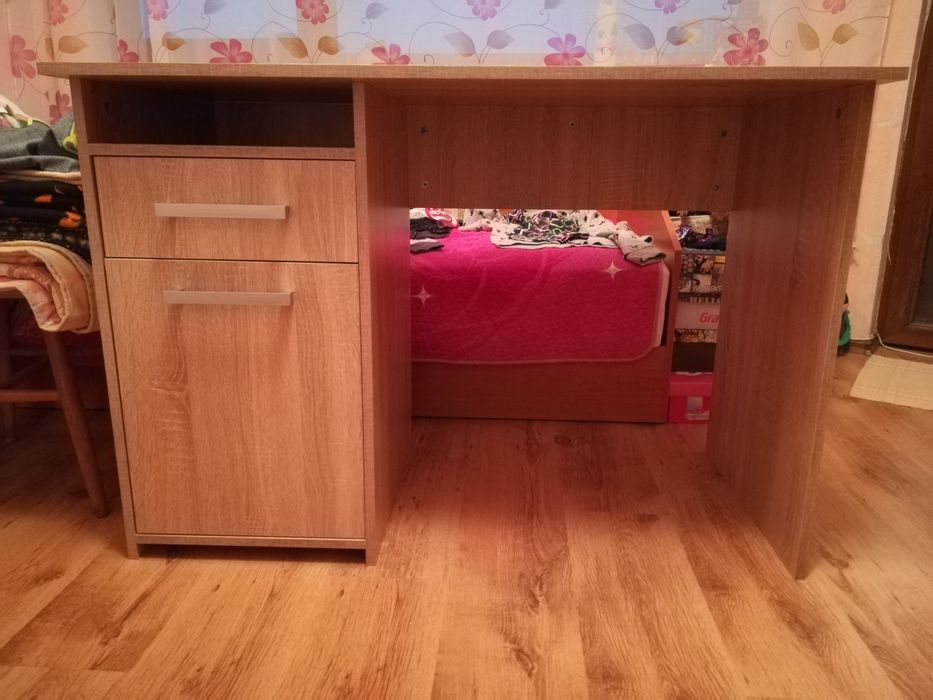 Ученическо бюро/офис/