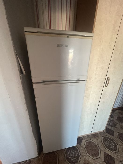 Стиралка и холодильник