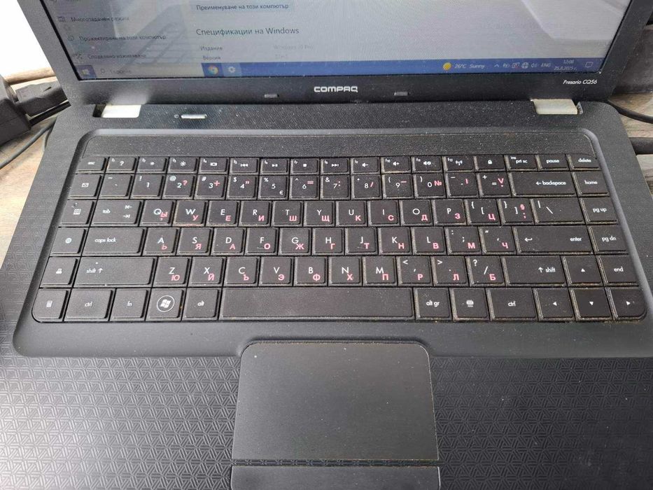 Лаптоп HP  ЗА ЧАСТИ Нова РАМ