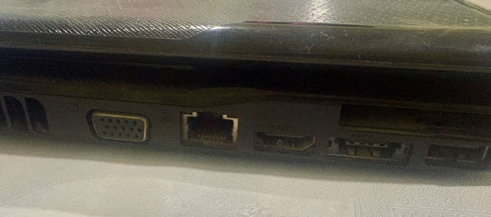 Лаптоп Toshiba Satellite A660-134 за части