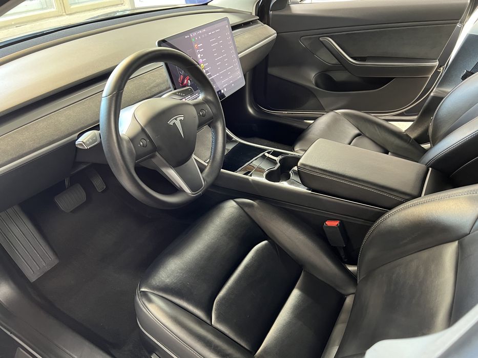 Tesla Model 3 Standard Range Plus