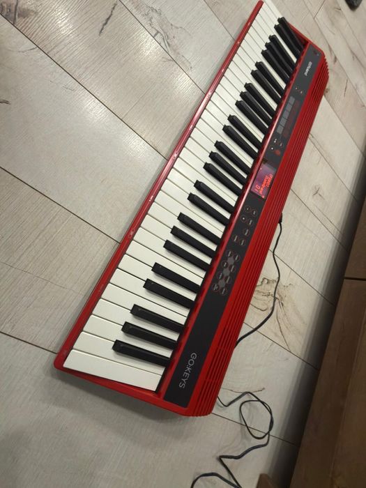 Vand orga ROLAND noua ca din magazin