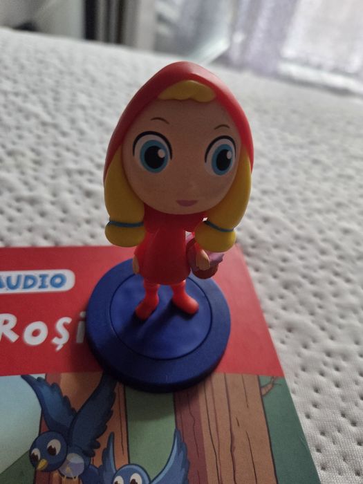 Carte+figurina Scufita Rosie
