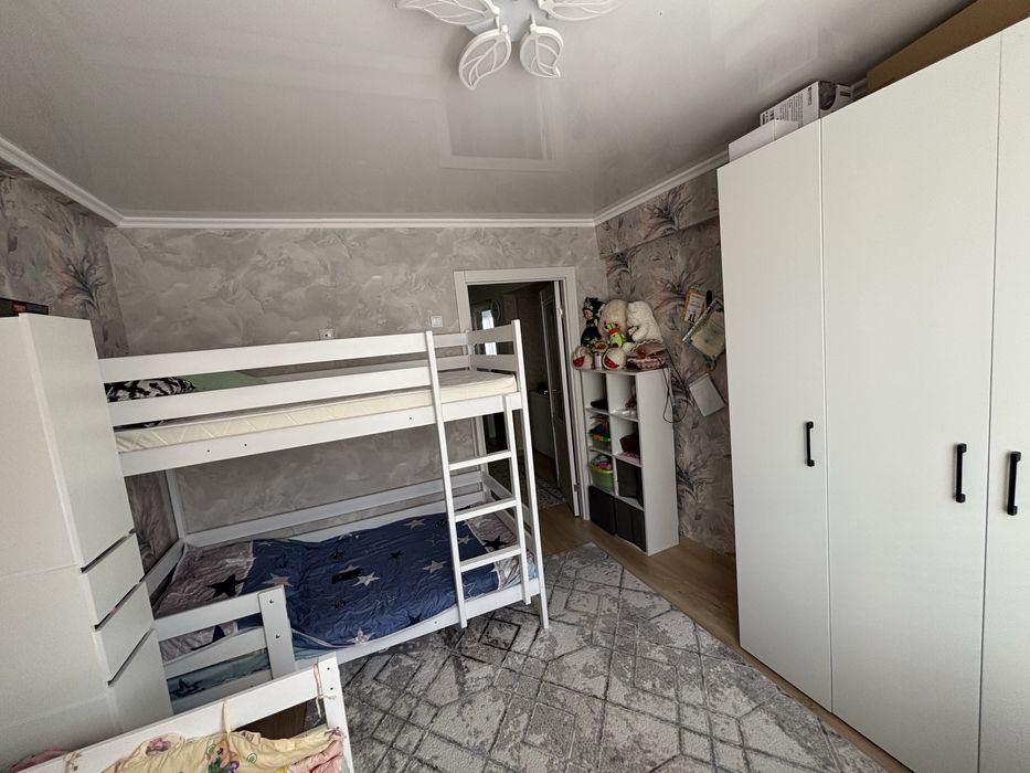 Продам детские кроватки