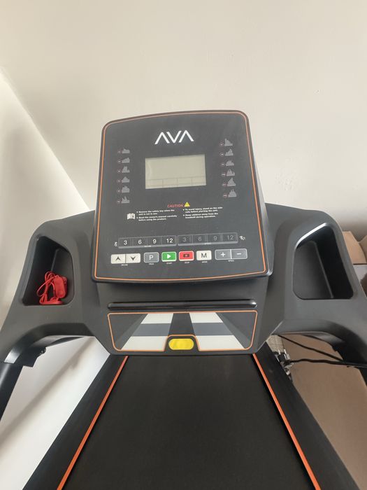 Бегавой дорожка AVA