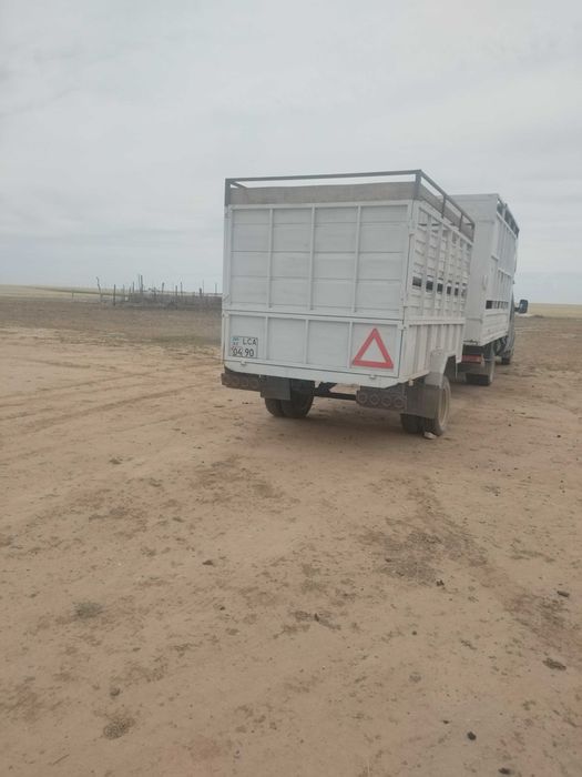 Прицеп сатылады ж