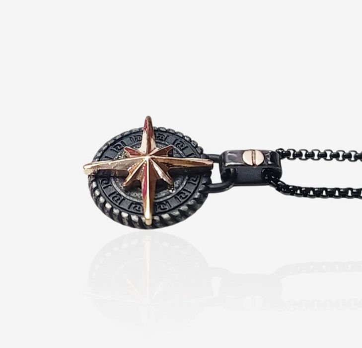 Colier Hub One pandantiv Roata Vanturilor