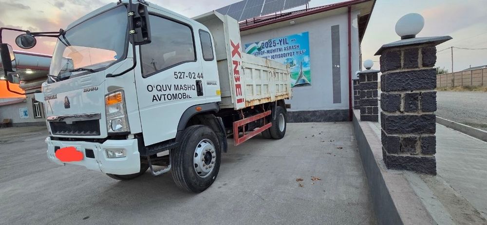 Howo sinotruk sotiladi