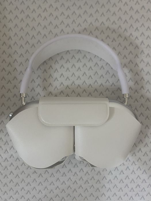 Airpods Max  argintiu