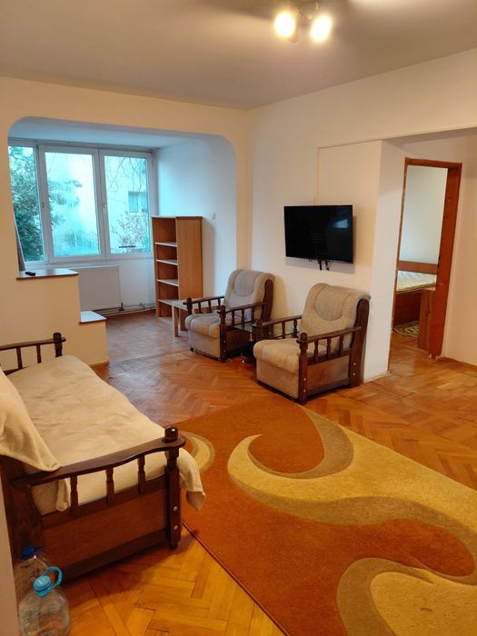 Inchiriez apartament 2 camere Sos. Pajura