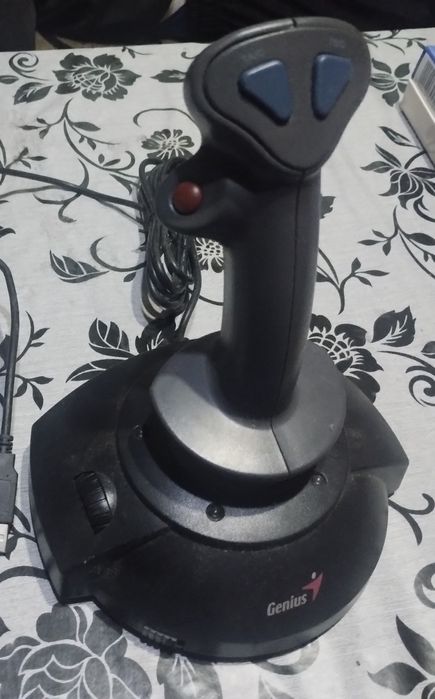 Ретро джойстик за тв игра