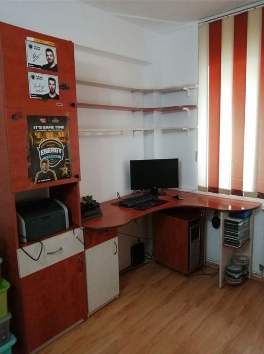 Vând mobilă de dormitor copii