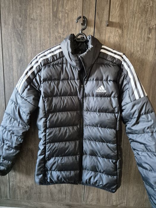 Дамско яке Adidas