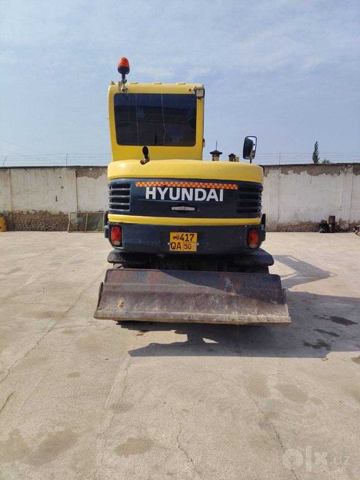 Экскаватор Hyundai Robex 55W