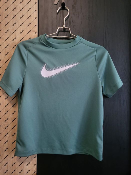Nike sport T-shirt