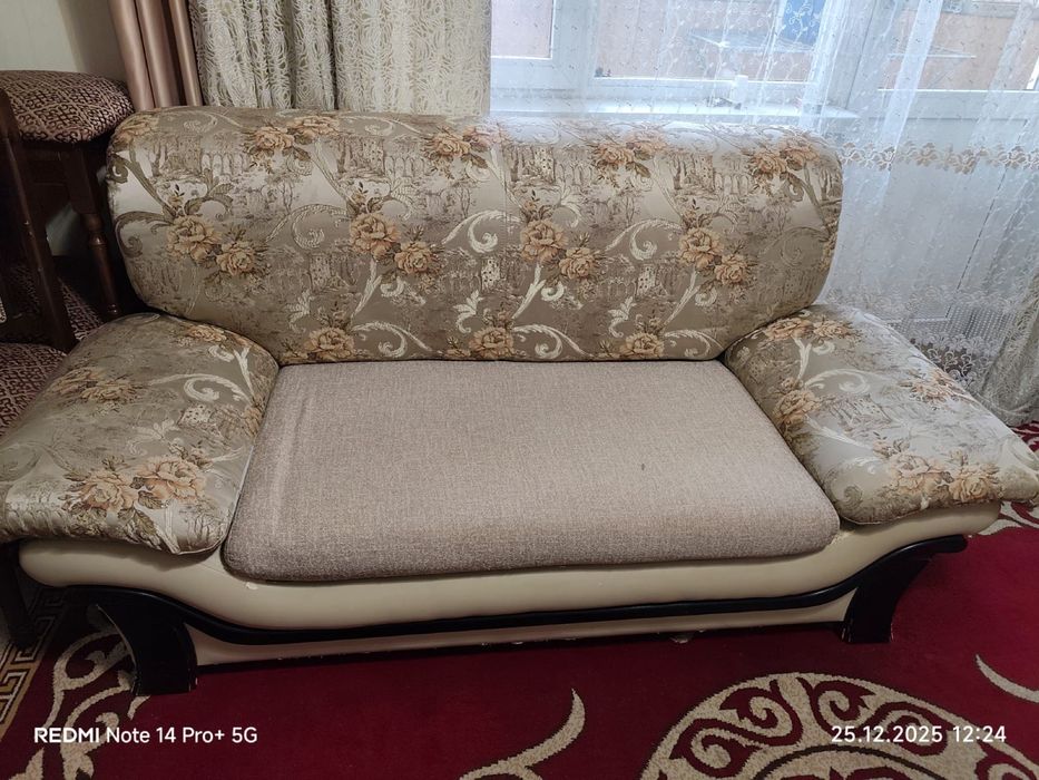 Продается диван б/у
