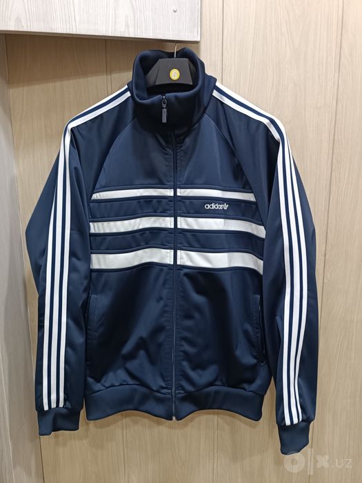 Оригинальный костюм adidas